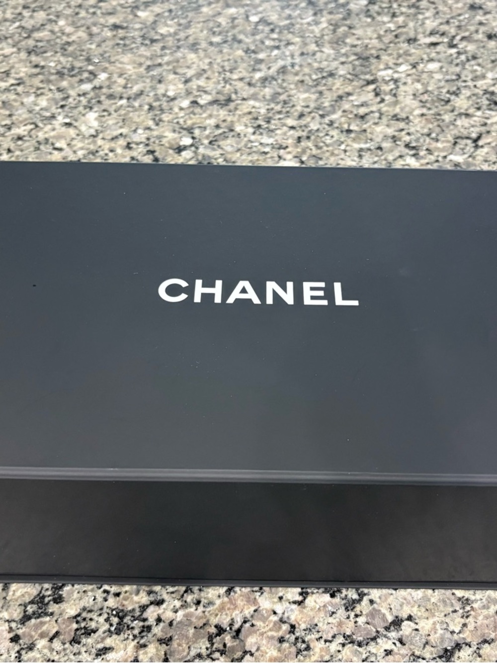 CHANEL Light Pink Perforated Leather 25 Mini Bag with Gold Hardware - Picture 9 of 11